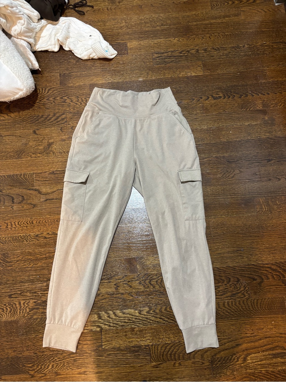 Rewash Beige High-Waist Cargo Jogger Pants